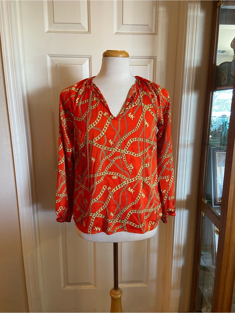NWT Michael Kors Blouse Sizes XS & S Optic Orange Gold Chain Print Long Sleeve